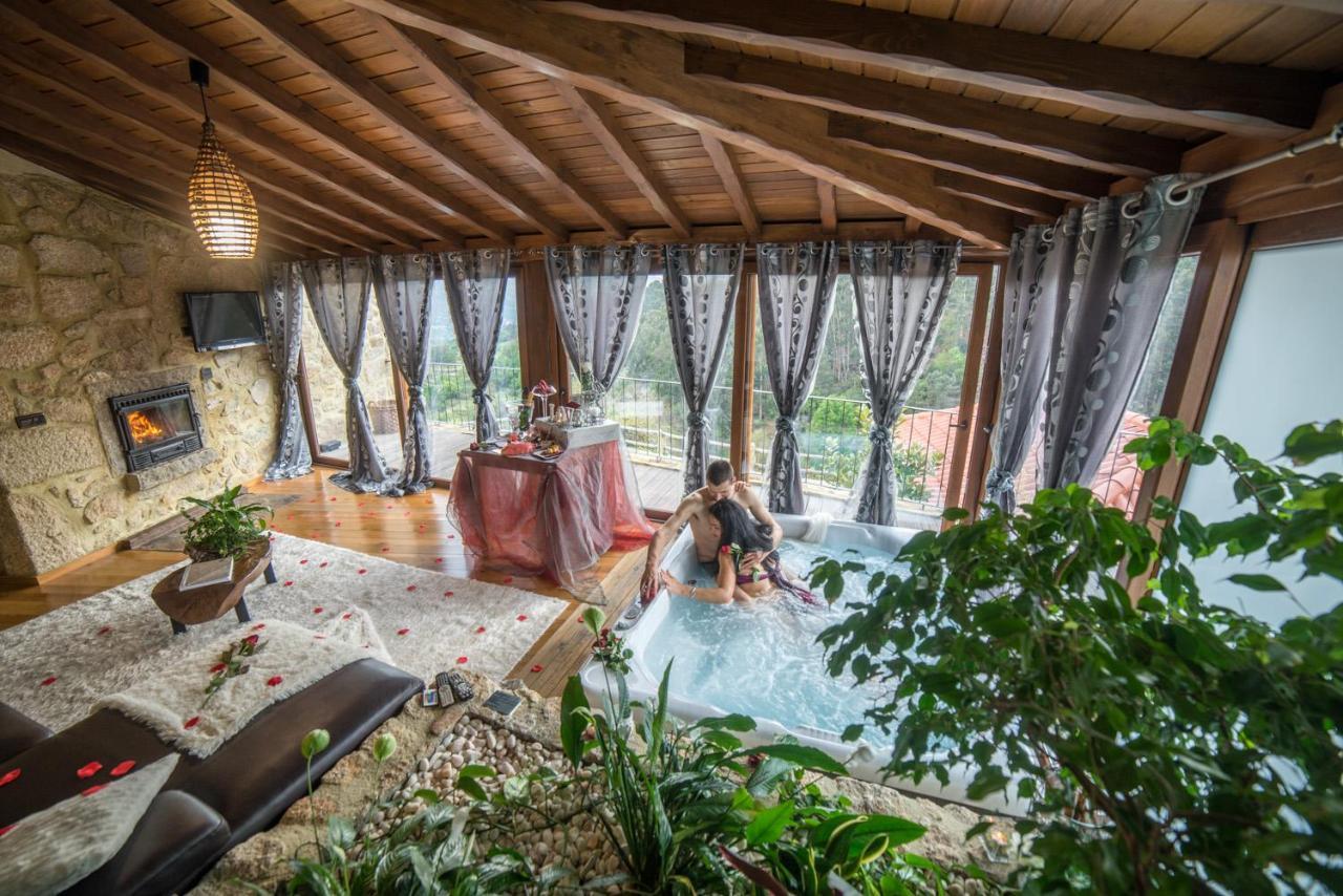 فندق Casa Favo De Mel - Jacuzzi Privado & Lareira - Piscina اركوس دي فالديفيز المظهر الخارجي الصورة