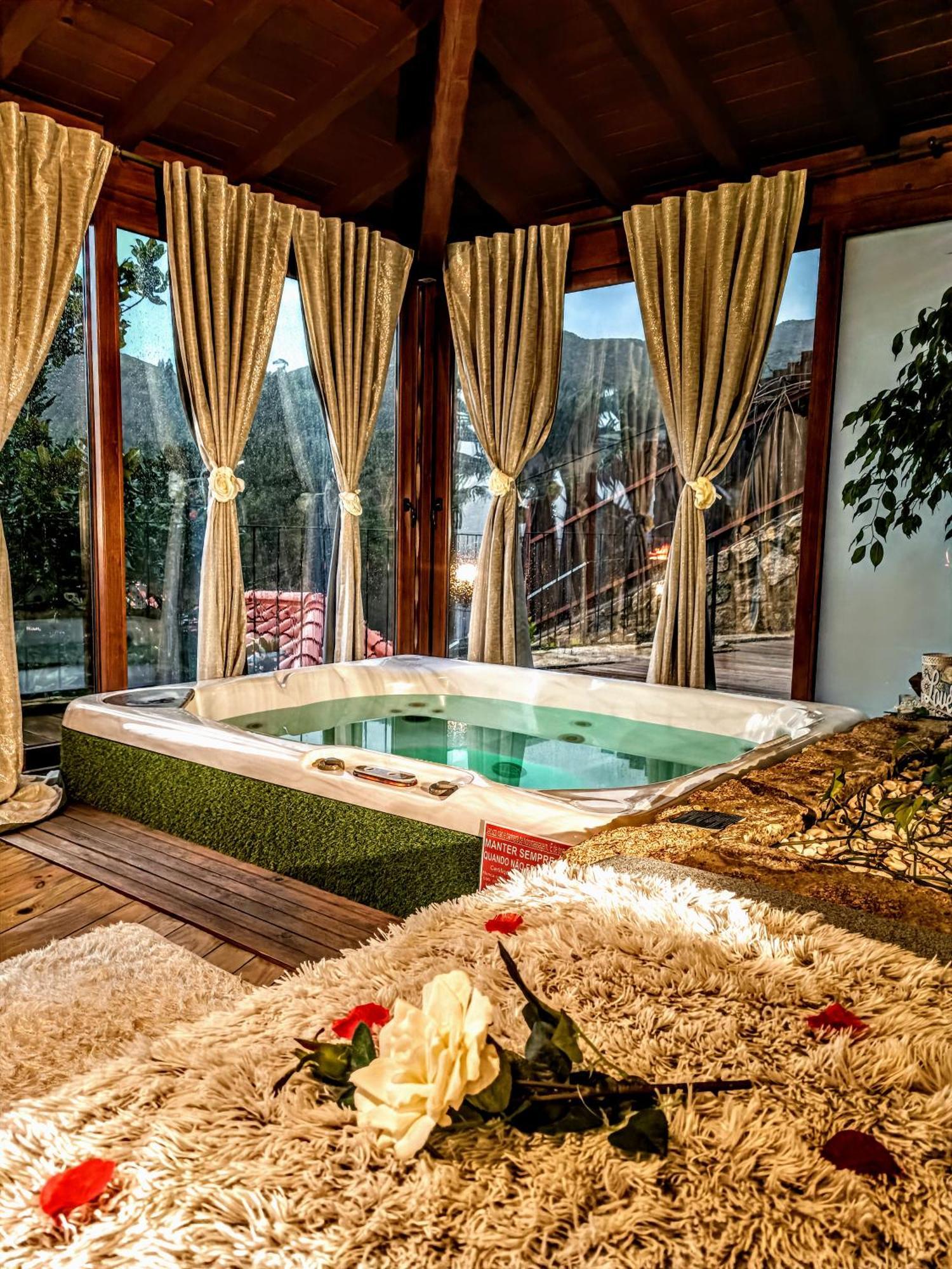 فندق Casa Favo De Mel - Jacuzzi Privado & Lareira - Piscina اركوس دي فالديفيز المظهر الخارجي الصورة