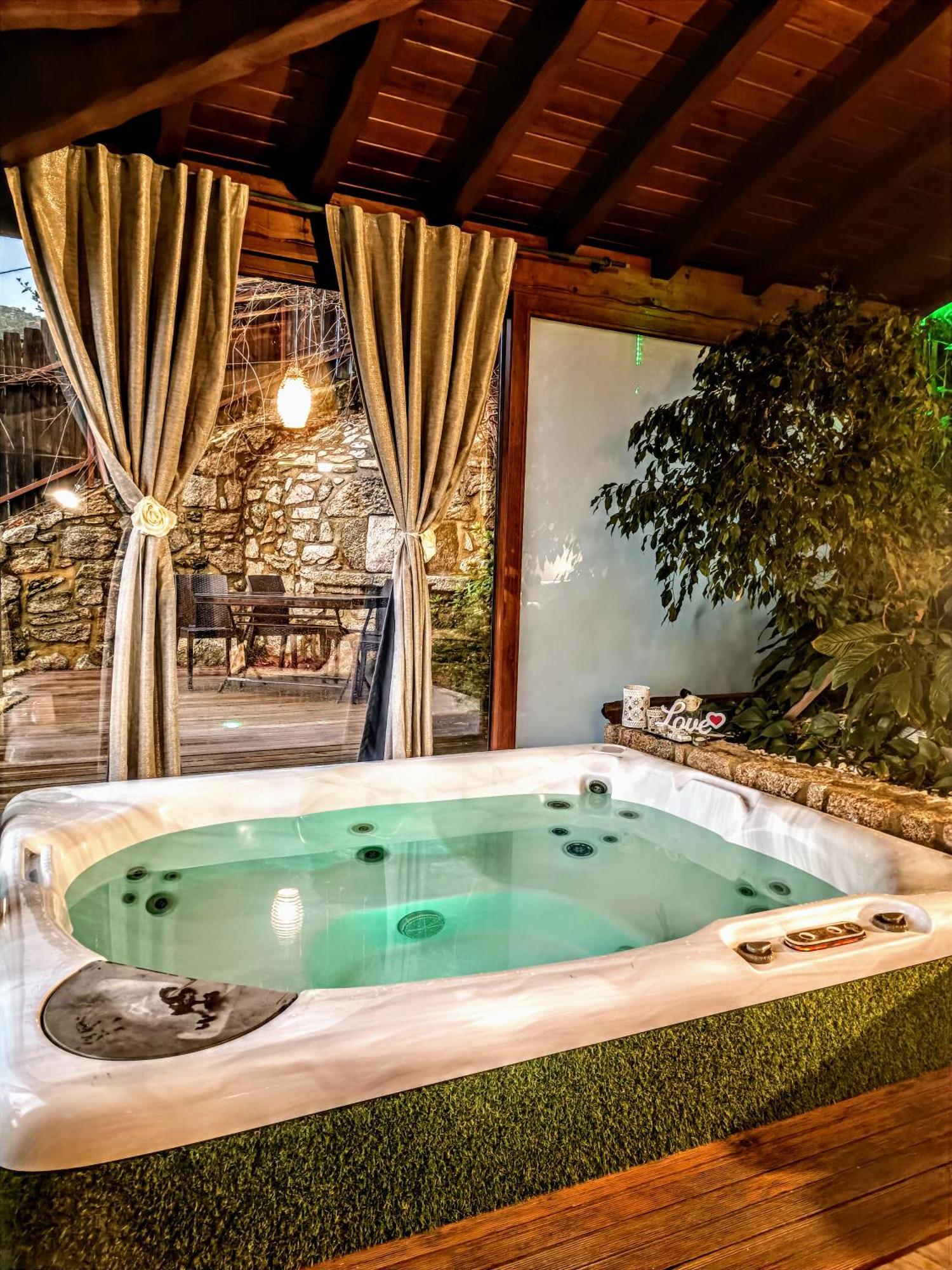 فندق Casa Favo De Mel - Jacuzzi Privado & Lareira - Piscina اركوس دي فالديفيز المظهر الخارجي الصورة