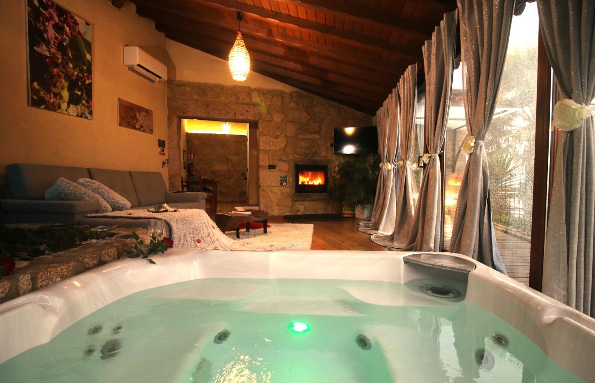 فندق Casa Favo De Mel - Jacuzzi Privado & Lareira - Piscina اركوس دي فالديفيز المظهر الخارجي الصورة