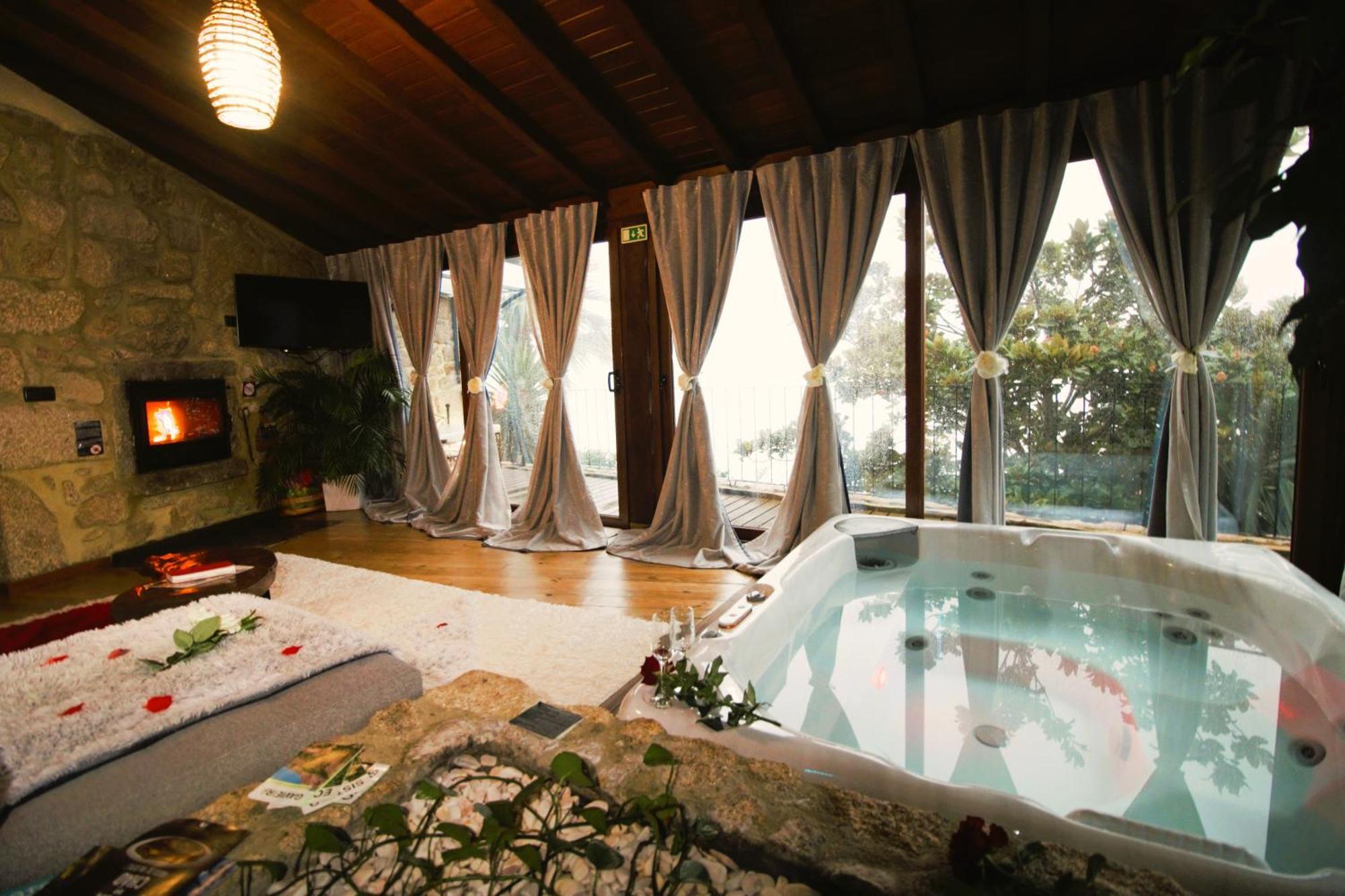 فندق Casa Favo De Mel - Jacuzzi Privado & Lareira - Piscina اركوس دي فالديفيز المظهر الخارجي الصورة